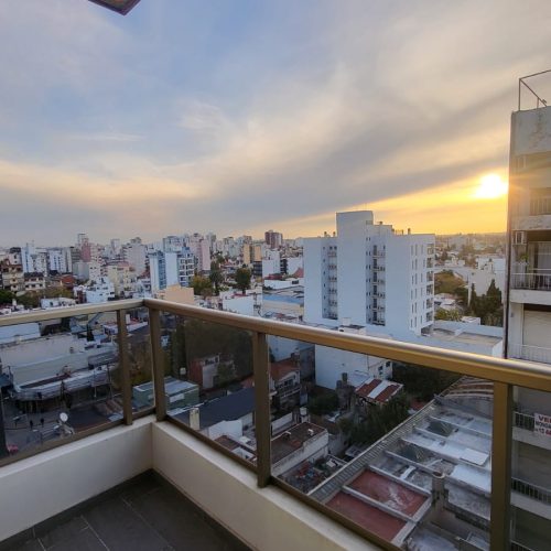 300cb8a8-ad21-4a93-a59d-bcef6dfb04e1