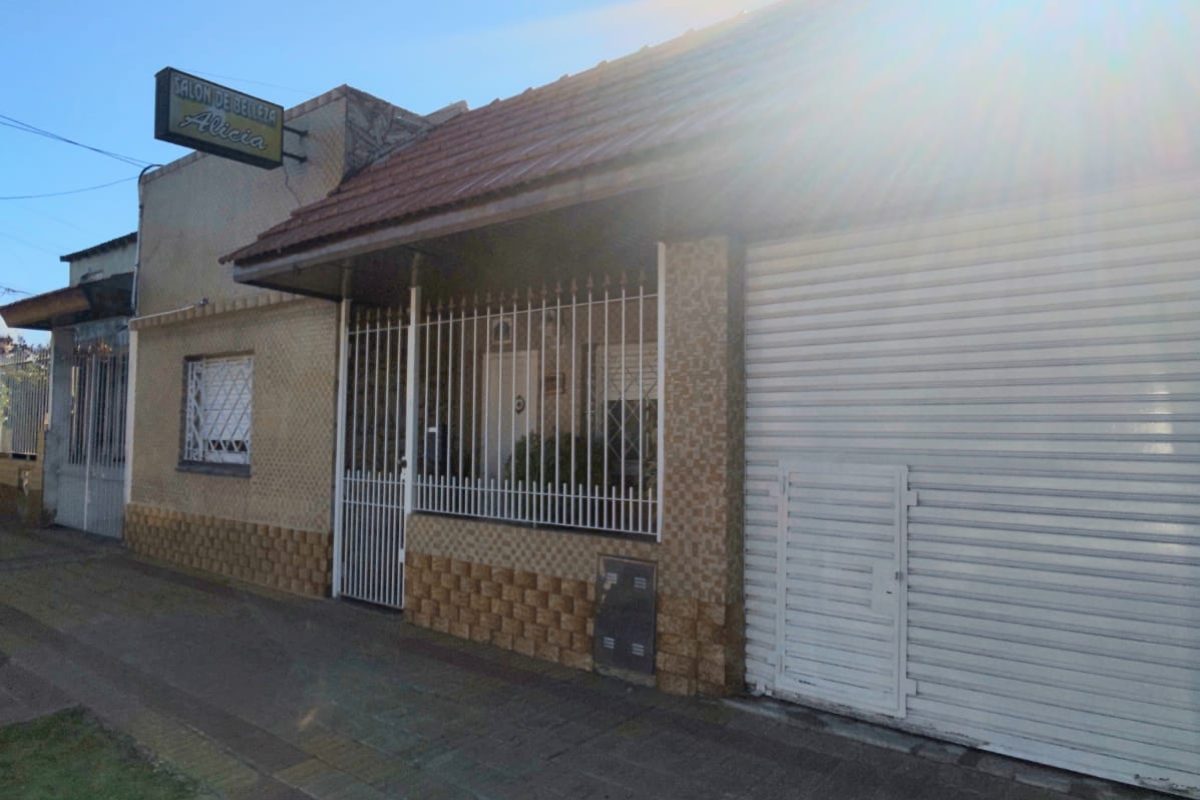 4a37febb-63f5-401c-b5c7-5ab718f20562