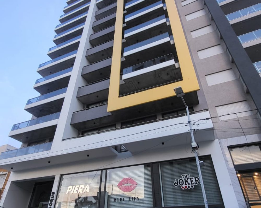 8355292a-0e89-45ac-afa8-7a35672092c6