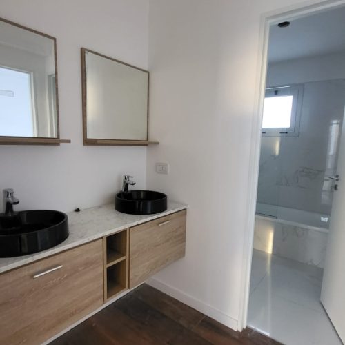 a20eb45f-5cb6-485a-b368-9ea5b71ef291